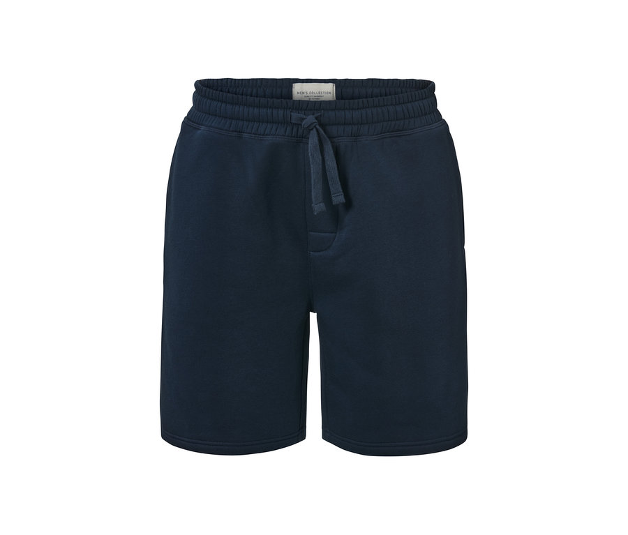 Short en sweat bleu marine.