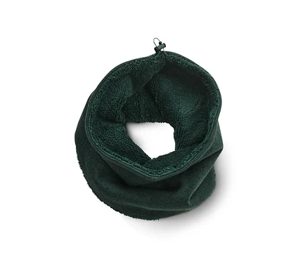 Écharpe-tube en maille polaire verte.