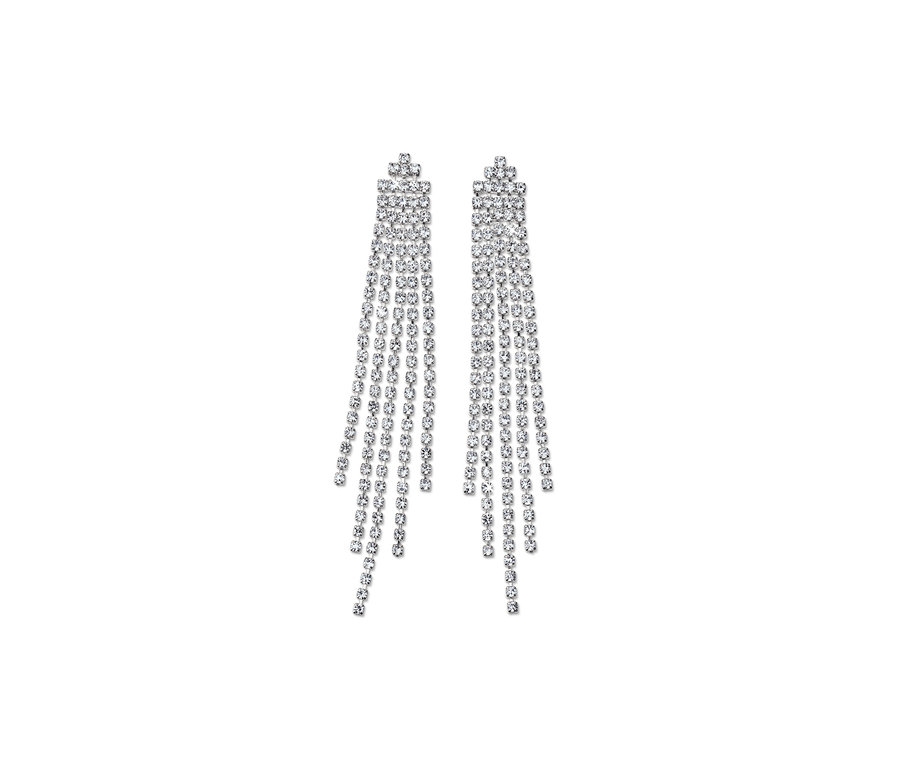 Deux pendants d'oreille sparkle fringes avec des strass brillants sur fond blanc.