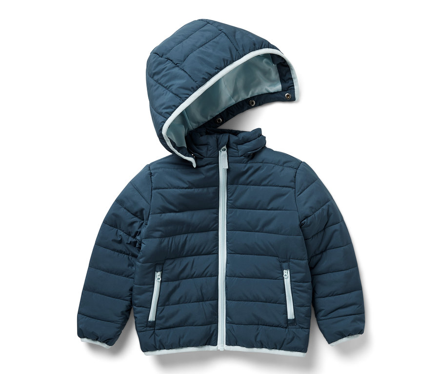 Veste matelassée bleu marine pour enfant avec capuche et fermeture éclair blanche.