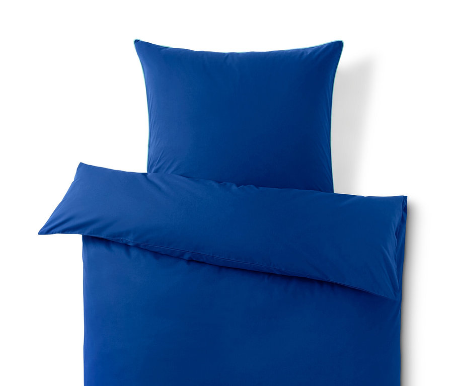 Parure de lit en renforcé bleue, taille normale.