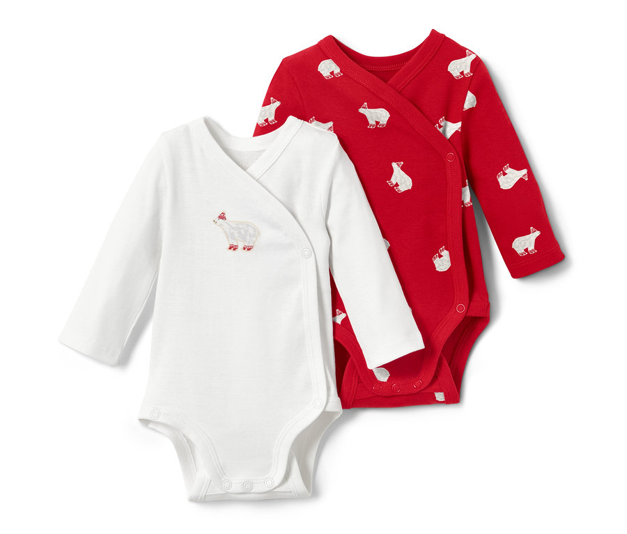 Deux bodies enfant à manches longues : un blanc avec un motif d’ours polaire et un rouge avec un imprimé d’ours polaires.