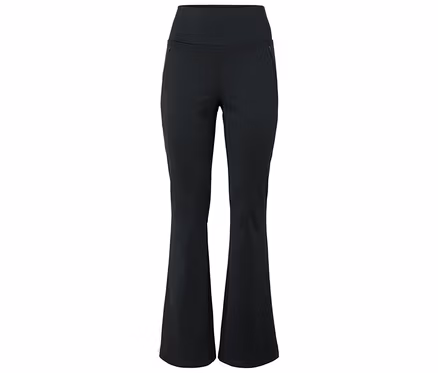 Pantalon noir évasé sur fond blanc.