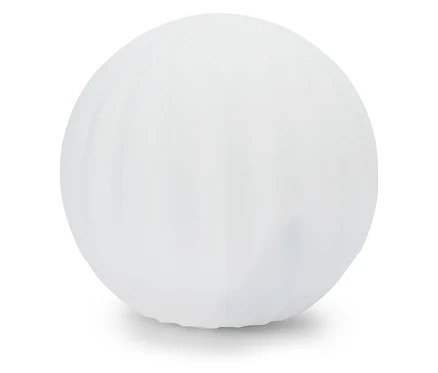 Sphère blanche avec rainures verticales.
