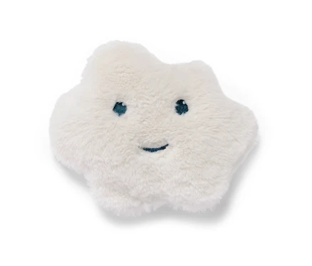 Coussin chauffant aux noyaux de cerise blanc en forme d'étoile avec des yeux brodés et un sourire.
