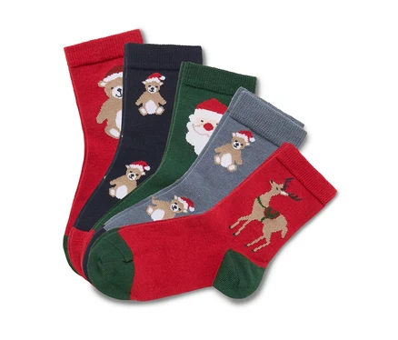 Cinq paires de chaussettes de Noël avec des motifs d'ours, de Père Noël et de renne.