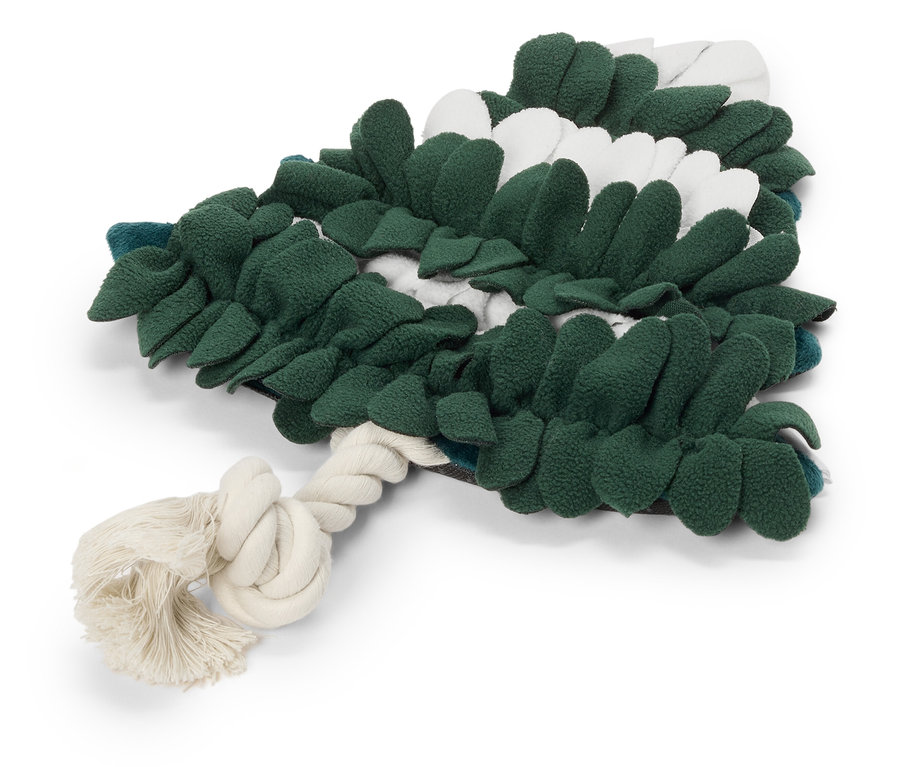 Jouet pour chien vert et blanc en forme de sapin de Noël avec un nœud de corde.