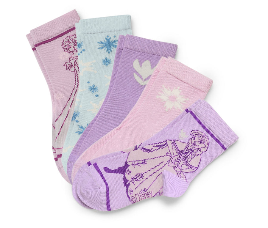Cinq paires de chaussettes de différentes couleurs avec des motifs du film La Reine des neiges.