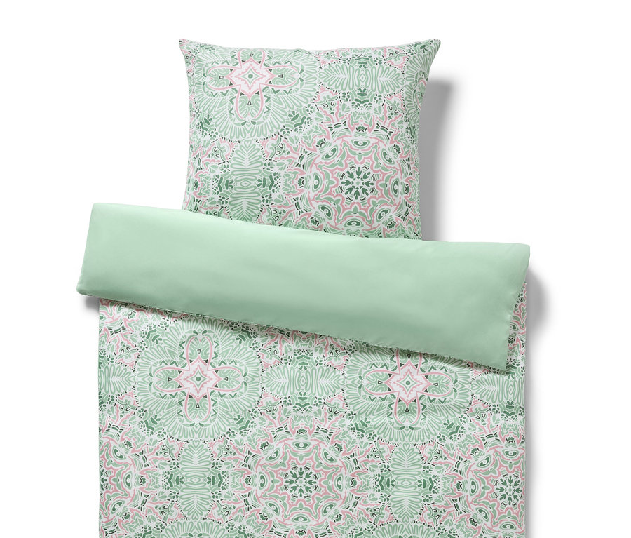 Parure de lit en microfibre verte de taille standard avec motif.