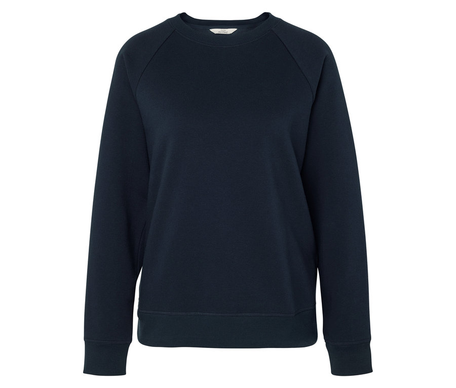 Sweat-shirt bleu marine à manches longues.