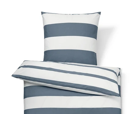 Parure de lit en percale rayée de taille standard et de grande taille.