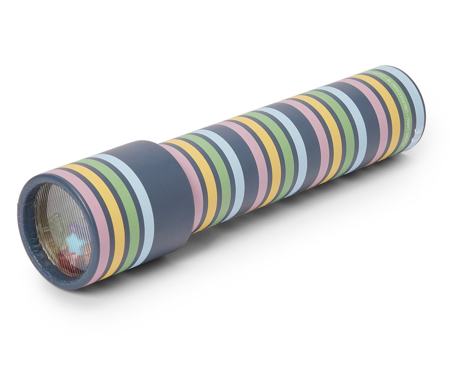 Un kaléidoscope à rayures colorées sur un fond blanc.