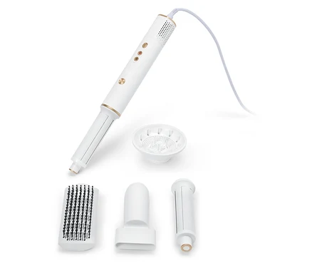 Un outil de coiffure multifonctionnel blanc avec différents accessoires sur un fond blanc.