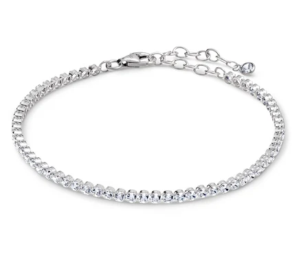 Bracelet argenté serti de petites pierres claires sur fond blanc.