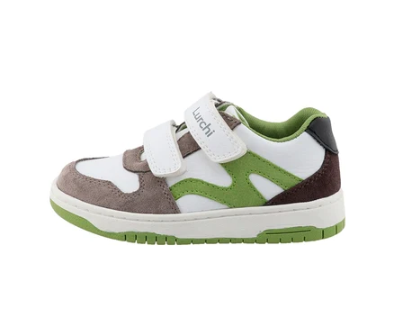 Gros plan sur une basket Lurchi gris et vert.