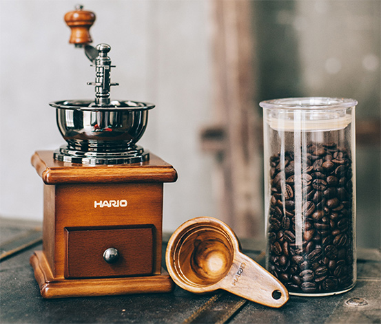 Moulin à café, machine à moudre le café, facile à utiliser et à nettoyer